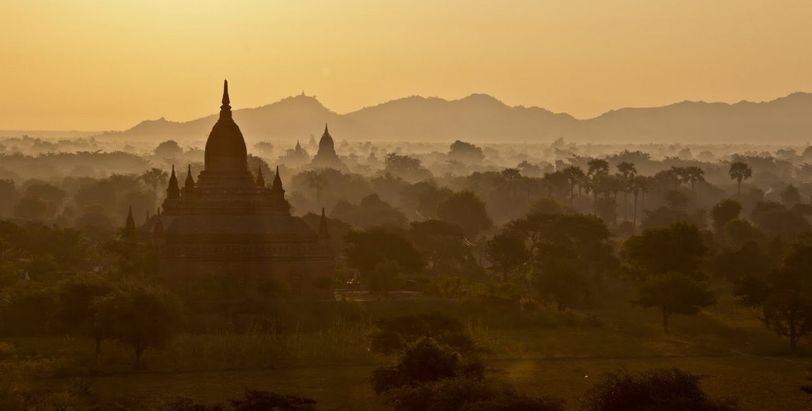Voyage en Birmanie en liberté, coucher de soleil sur Bagan
