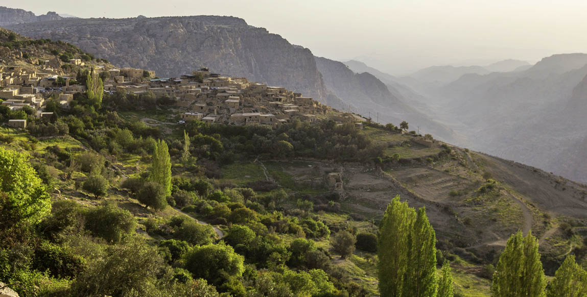 Voyage dans la reserve de biosphere de Dana, vue panoramique sur le village de Dana