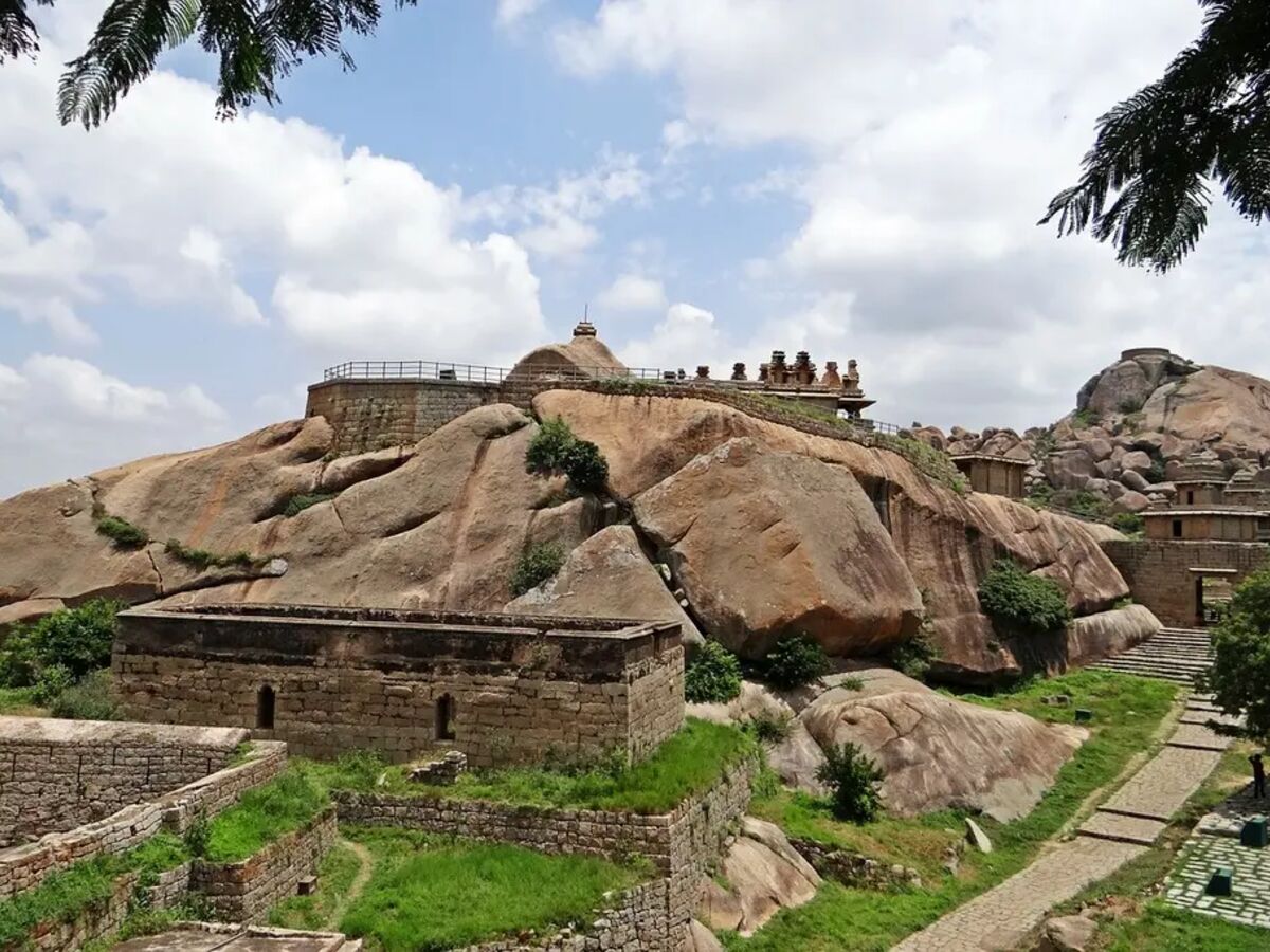Muraille du fort de Chitradurga