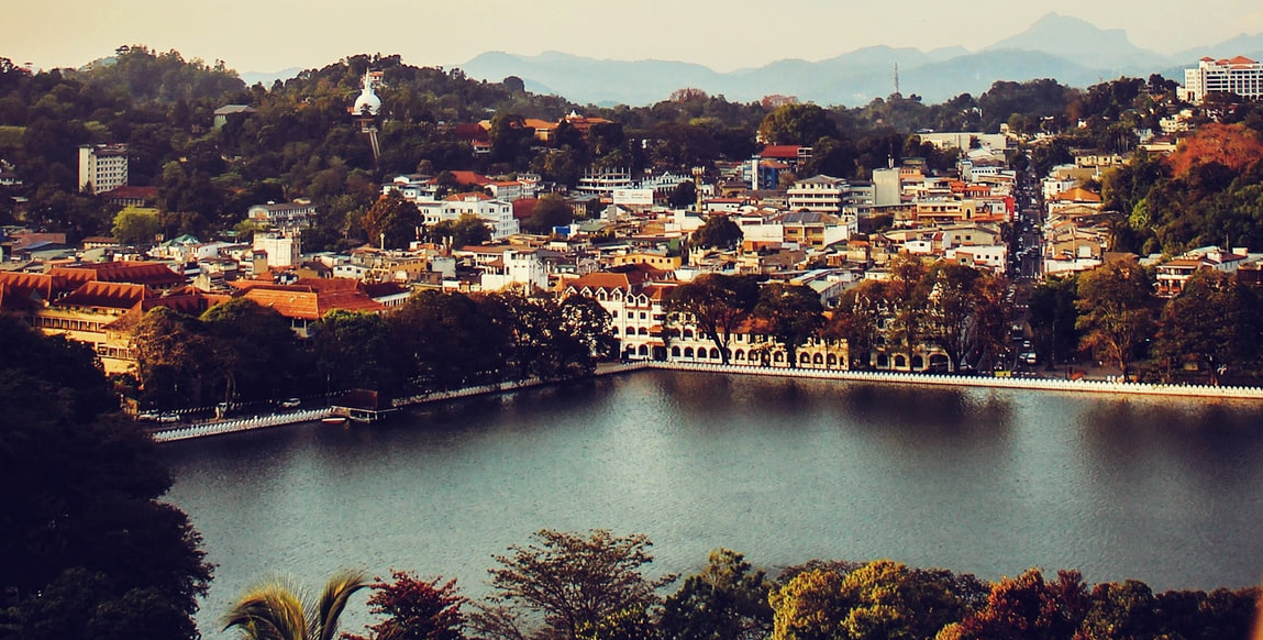 Voyage à Kandy : vue d'ensemble de la ville