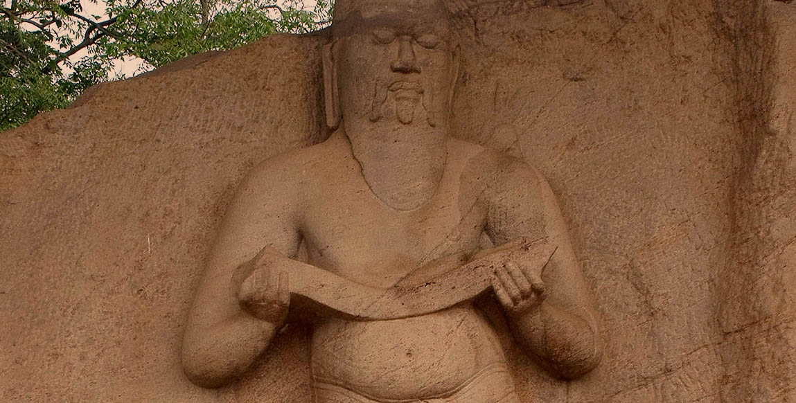 Voyage à Polonnaruwa : statue du roi Parakramabahu