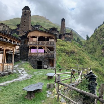 Géorgie sauvage : de Kazbegi aux confins de la Touchétie