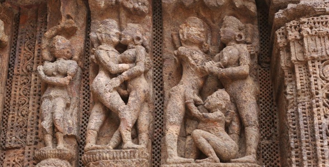 voyage de Calcutta à l'Orissa, sculptures sur le temple de Konarak