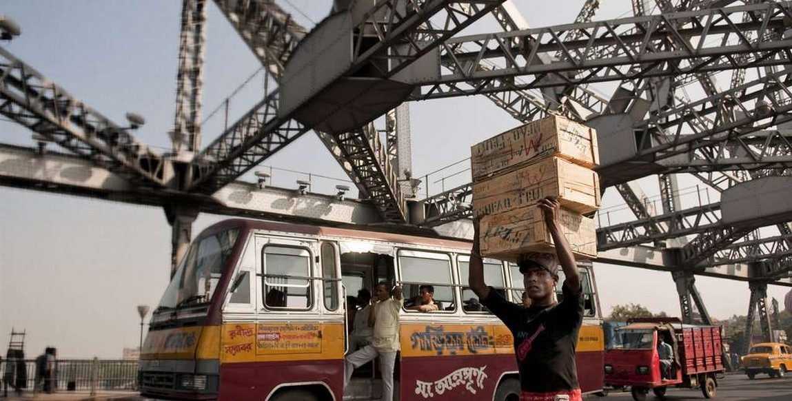 voyage en Inde du nord, sur le Pont d'Howra à Calcutta