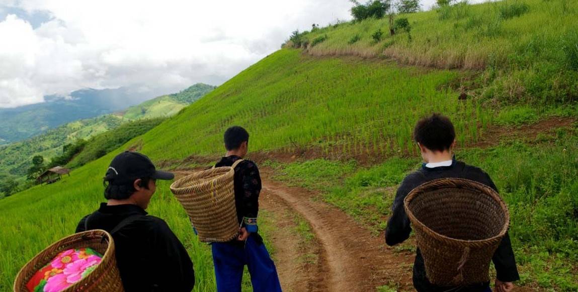 Voyage en thaïlande authentique, sentiers de villages en villages
