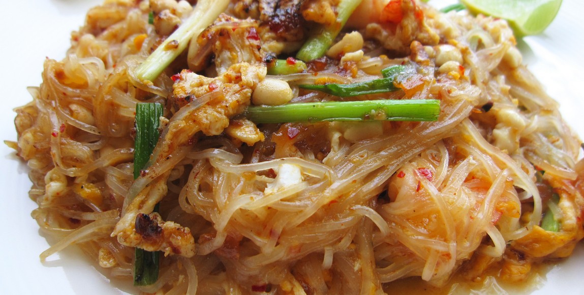 Voyage culinaire en thaïlande, délicieux Pad Thai