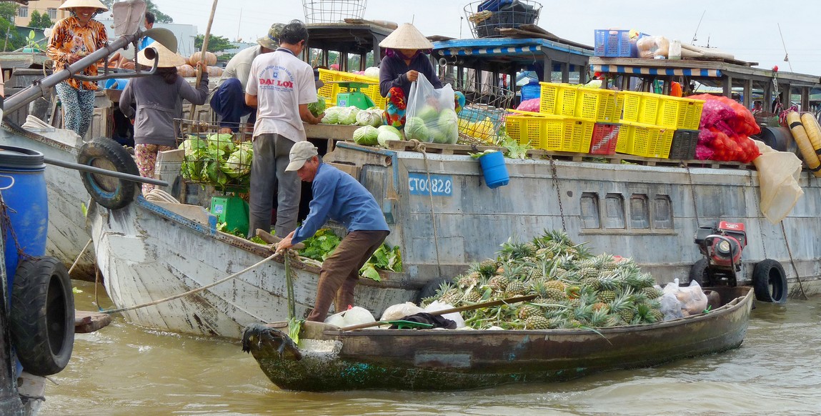 voyage Vietnam et Cambodge - Marché flottant sur le destla du Mékong
