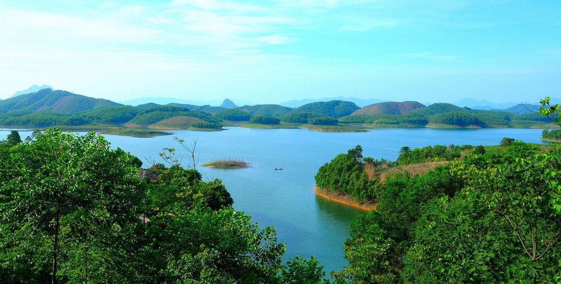 Voyage au nord Vietnam, le Tonkin, le lac Thac Ba